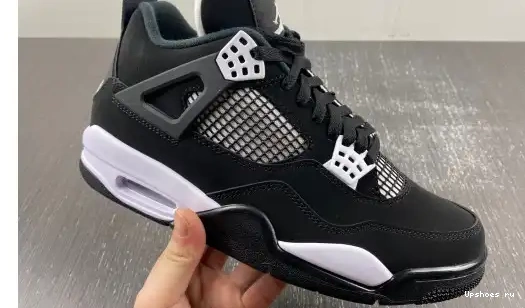 WHITE FQ8135-001 AIR FQ8135-001 RETRO 4  JORDAN THUNDER 0407
